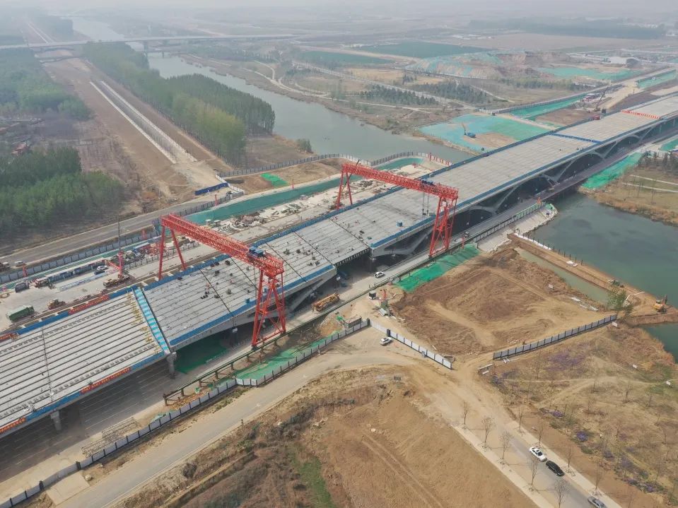 連收兩封表揚(yáng)信，講述188天“拼”出的奇跡